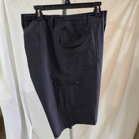 KUHL Horizon Hiking Shorts Black Size 20W Inseam 13" - Picture 3 of 7